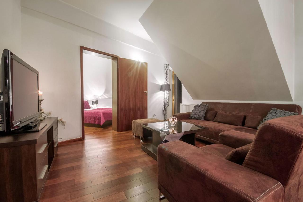 Apartserwis - Gorace Zrodla Lodowa Kopa 1
